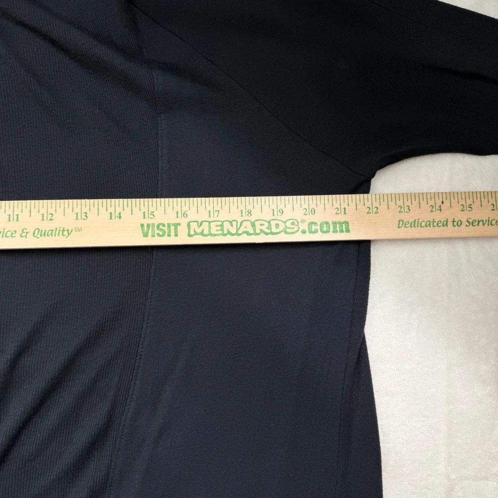 Athleta Purana Magnetic Wrap Cardigan Pockets Size Medium Black Minimalist